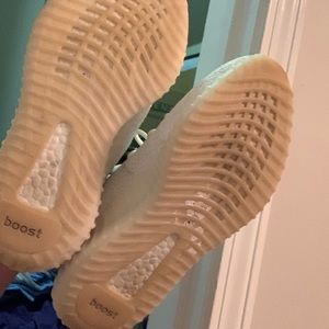 Yeezy 350 size 7